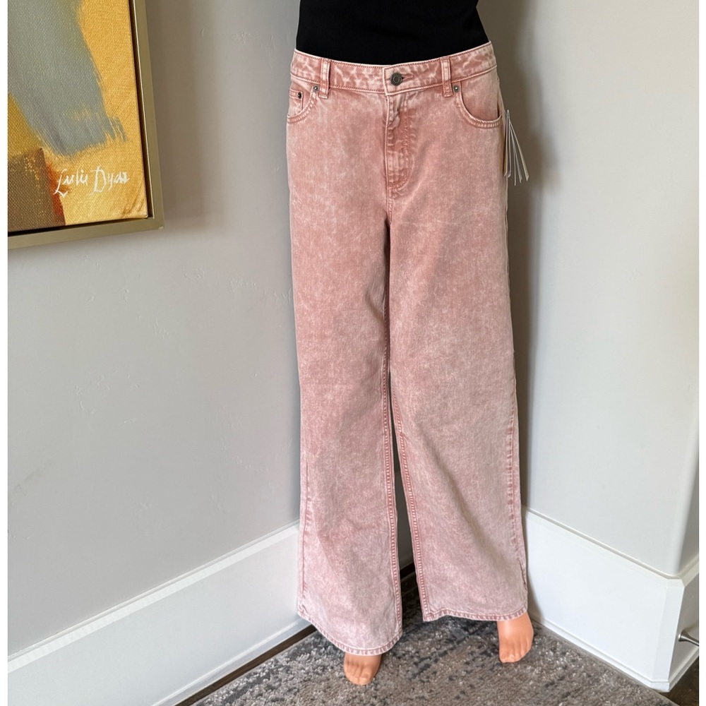 NWT Michael Kors Gorgeous and Stylish Wide-Leg Jeans in Gorgeous Dusty Pink! - Picture 4 of 13